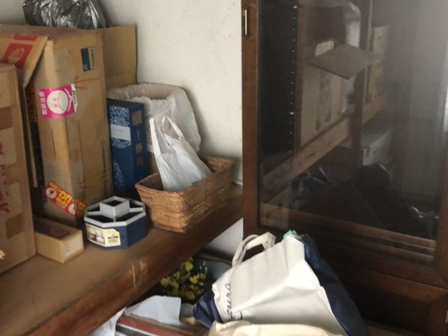 神奈川県相模原市相武台団地の団地内不用品回収中の様子です。